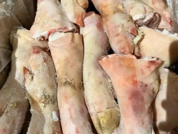 Ноги свиные передние