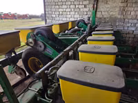Продам сеялку John Deere 1780 — 照片 2