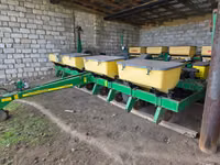Продам сеялку John Deere 1780 — 照片 1