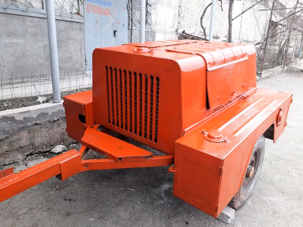 Продам мотопомпу с дв.ГАЗ-24,100тчас,давл.10атм,рукава,клапан