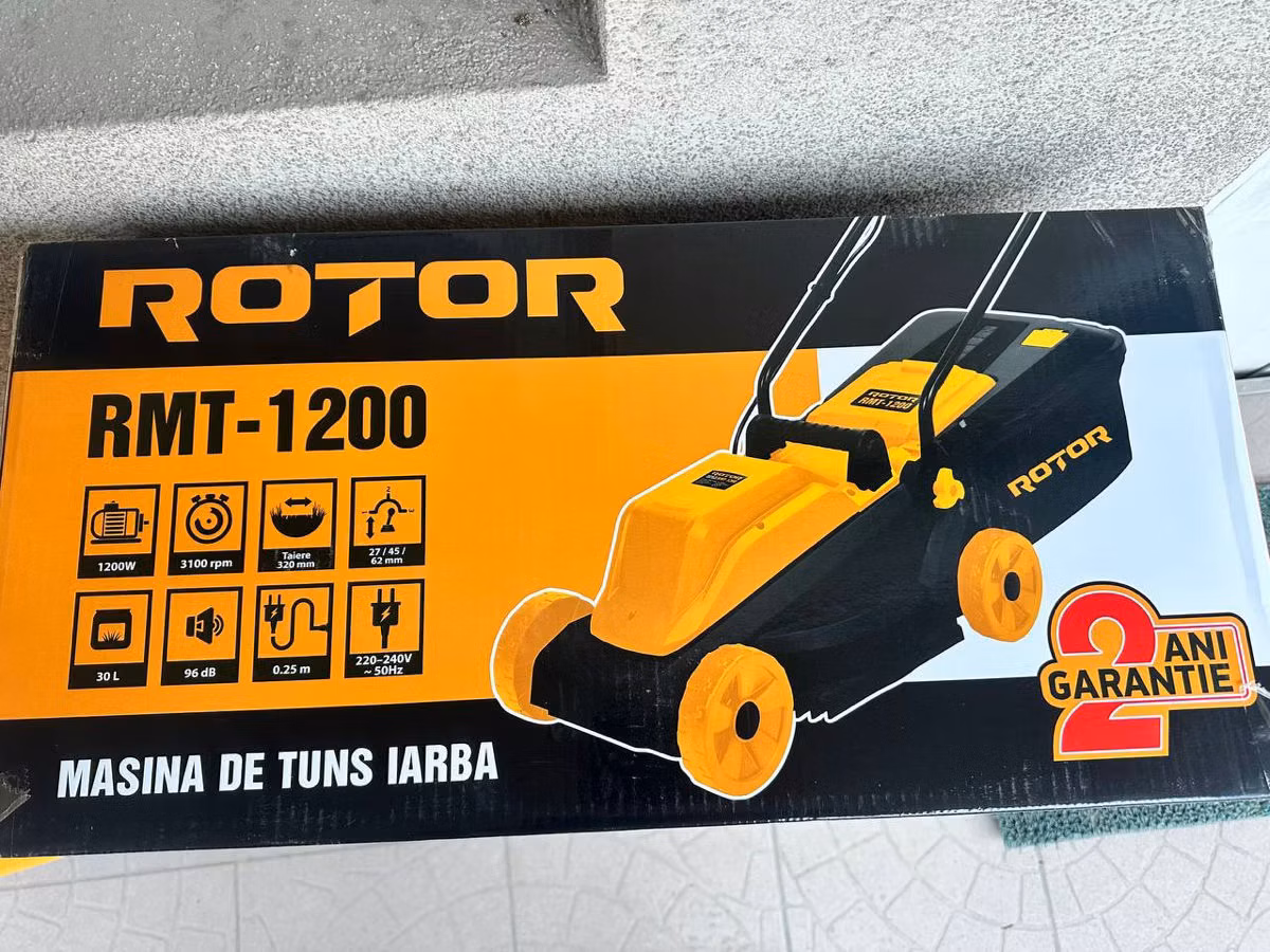 Mașină de tuns iarba Rotor rmt 1200