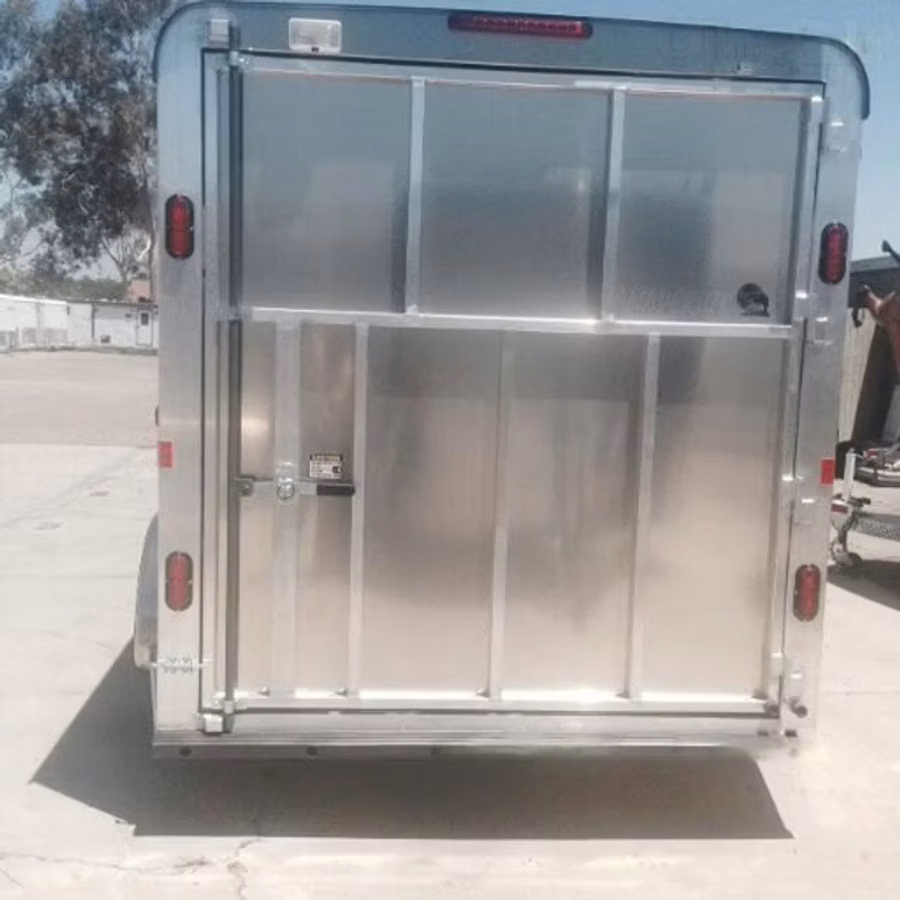 Maverick Trailers Aluminum Horse Trailer