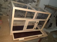Taxta karkaslı, metal torlu quş/kemirici qəfəsi - Material: şam — foto 1