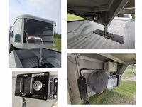 2006 Cimarron Trailers Prestige Gooseneck Horse Trailer — الصورة 4