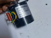 Turning Motor — 照片 1