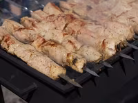 Мясо птицы, колбасы, сыры — foto 2