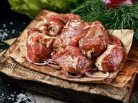 Мясо птицы, колбасы, сыры — foto 3